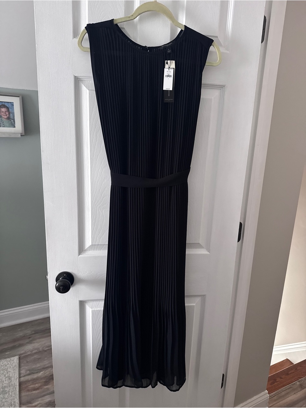 Banana Republic Factory Black Pleated Maxi Dress, size L NWT
